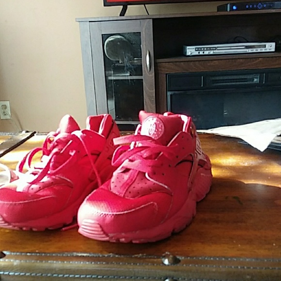 women's huaraches size 7
